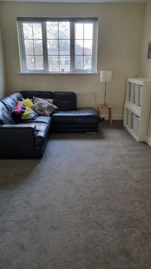 Whetstone High Apartment Екстериор снимка